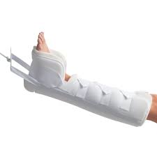 Adjustable to suit all sizes with convenient loop lock closures. Universal Bucks Traction Djo Global