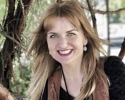 María José Cabanillas: “La suerte no existe, las casualidades tampoco; Los  milagros sí, son coincidencias divinas”