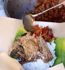 Kalau pas lagi nggak ada lauk dan malas keluar cari makan, ya dua makanan ini yang jadi penyelamatnya. Pasangan Sayur Dan Lauk Yang Cocok Untuk Masakan Lezat
