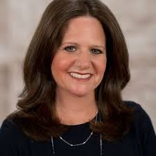 Lisa Getson's Instagram, Twitter & Facebook