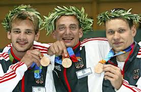 Nach drei disziplinen führt annika schleu den modernen fünfkampf in tokio an, doch das springreiten bringt ein drama für die deutsche goldkandidatin. Olympia Athen 2004 Sich Einmal Wie Ein Superstar Fuhlen Weiterer Lokalsport Cannstatter Zeitung