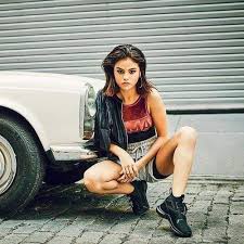 Pin By Danielli Fossatto On Selena Gomez Selena Gomez Selena Style