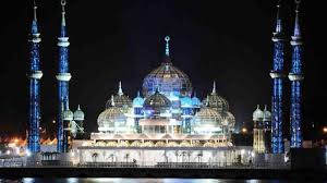 Paket liburan biasanya telah ditentukan jumlah hari dan tempat wisata yang dikunjungi. Yuk Wisata Religi Di Masjid Kristal Malaysia Salah Satu Masjid Terindah Di Banjarmasin Post