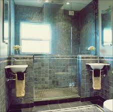 Das Fenster In Der Dusche Dilemma Im Zeitgenossischen Haus Bad Deko Fenster In Der Dusche Bad Deko Badezimmer S