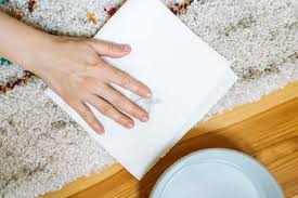 Apr 15, 2021 · if colors don't run, saturate the stain with a solution of equal parts white distilled vinegar and water. How To Remove Vinegar Stains From Clothes And Carpet