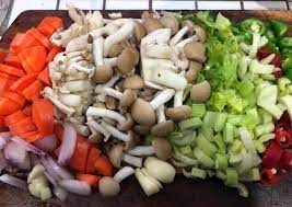 Pendek kata sayuran segar dari ladang. Ahmad B Maslan Twitterren Masak Sendiri Pagi Ini Sarapan Nasi Putih Ikan Kering Goreng Dgn Bawang Cili Sayur Campur Apa Yg Ada Dlm Peti Sejuk Boleh Belaka Lobak Cendawan Celery Lada