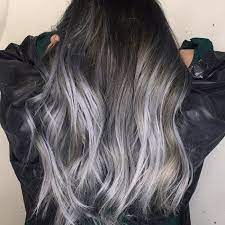 braune haare grau farben ombre effekt dunkelgraue haare mit hellgrauen spitzen brown hair dye grey hair dye grey ombre hair