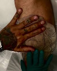 Alejandro darío gómez, known as papu gómez, is an argentine professional footballer who plays as a forward, winger or attacking midfielder f. Spektrum Tattoo Papu Gomez Tattoo Facebook