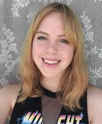 Linda Renner's Instagram, Twitter & Facebook