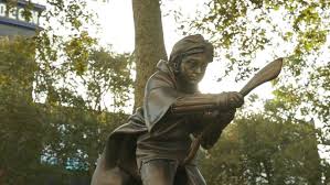 Odeon leicester square harry potter premieres. Harry Potter Statue Unveiled In Leicester Square Metro Video