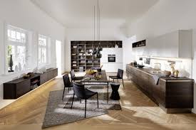 Das wohnzimmer ist das herzstück jedes hauses und jeder wohnung. Moderne Wohnkuche Mit Kuchenregal Nolte Kuechen Com