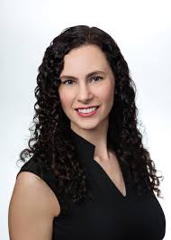 Meredith Ayers's Instagram, Twitter & Facebook