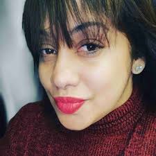 Vanessa Marie (@Nessa0722)