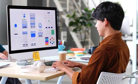 Difference Between UX and UI Design Explained for Beginners