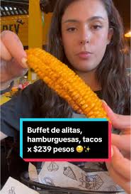 Buffet de alitas y hamburguesas en San Peter