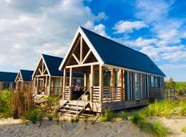 Die luft geschwängert vom testosteron der bunten männergruppen, schlagen die strandbesucher bald mit sonnenschirmen und. Beachhouse Mit Flair Unmittelbar Am Meer Hunde Beachhouse In Nieuwvliet Belgien Travel Hundeurlaub Urlaubmi Ferienhaus Am Strand Ferienhaus Belgien Urlaub