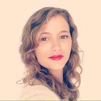 Carole Hurst's Instagram, Twitter & Facebook