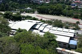 The town is served by the bandar tun razak lrt station on the sri petaling line of kuala lumpur's light rail transit system. Bandar Tun Razak Lrt Station Klia2 Info