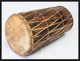 Alat musik ini dimainkan dengan cara dipukul. Alat Musik Tradisional Indonesia Penjelasan Gambar Dan Namanya