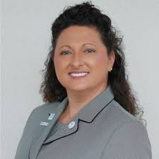 Joyce Kelly discovered her passion for travel through a part-time job that… 