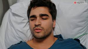 Una nueva vida, avance del capítulo de hoy: Ferit, trasladado de urgencia  tras el disparo de Tarik