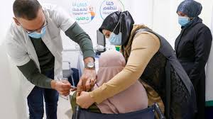 Par le passé, les gens étaient sceptiques pour des raisons religieuses, parce qu'ils. Israel Premier Pays Au Monde Dans La Vaccination Contre Le Covid 19 L Echo