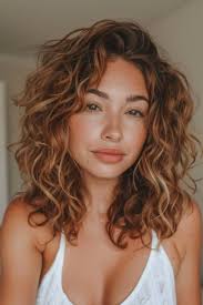 Alyssa Langworthy (schmalyssaIRL)