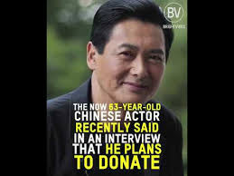 Polis şefi olan amcası, son bir işi de kabul ederse istifasını onaylayacağını söyler. History Of Chow Yun Fat A Humble Actor Inspiring Us Youtube
