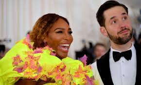 Aug 25, 2021 · serena williams pulled out of the u.s. Serena Williams Sparks Fan Reaction With Hilarious Baking Video With Daughter Olympia Hello