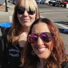 Lisa Petty (lisapearl69)