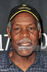 Danny Glover 🎬 and his daughter, Mandisa Glover 👧💖