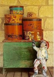 Clever Display Of Old Stetson Cowboy Hat Boxes In A Texas Ranch Home Vintage Hat Boxes Vintage Western Vintage Western Decor