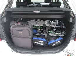 Honda fit features and specs. 2018 Honda Fit Review Features And Price Car Reviews Auto123