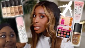 Learn how to style naturally curly hair, properly care for your tresses, and more by following the journeys of these 13 vloggers. 17 Beauty Youtubers You Should Be Following Now Fashionista