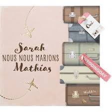 Cette création signée tomoë vous offre la possibilité de personnaliser chaque moment important de votre relation. Faire Part Mariage Voyage Rose Valises Avions Dores Belarto Romantic 726013