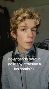 Elliot Muñoz (@elioshal)