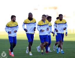حمدالله بالله عليكم هذا لاعب محترف من بداية الموسم وحنا نقول نقطة ضعف الفريق الى متى ومرابط يهدر نقاط النصر الله يبلاه بكسر من بدايه الموسم كل مباراة نطالب بابعاده. ØªÙ†Ø§Ù‚Ø¶ Ø­Ù…Ø¯Ø§Ù„Ù„Ù‡ ÙˆÙ…Ø±Ø§Ø¨Ø· ÙŠØ´Ø¹Ù„ Ø§Ù„Ø¹Ø§Ù„Ù…ÙŠ Ø¬Ø±ÙŠØ¯Ø© Ø§Ù„ÙˆØ·Ù† Ø§Ù„Ø³Ø¹ÙˆØ¯ÙŠØ©