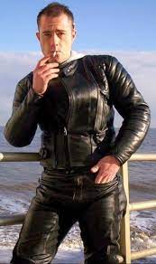 Pin By Norman Foster Zui On Hombres Leather Jacket Men Mens Leather Clothing Leather