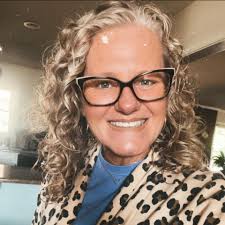 Ok every one please come out and celebrate my wife Tammy Hunter for her 54  birthday party at OWEE event building dance party grown folks only it free  yall pull up please