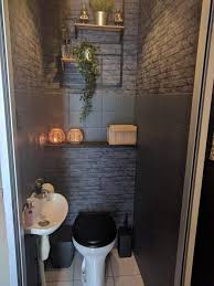 pin van debbie verbeeke op toilet terpentine behang tegels