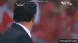 The best gifs of vitoria on the gifer website. Rui Vitoria A Saltar A Pedido Dos Adeptos On Make A Gif