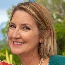 I love my new job with Reef Environmental Education Foundation because I  get to pursue my professional aspirations to connect regular people with  science that matters while working with some truly… |