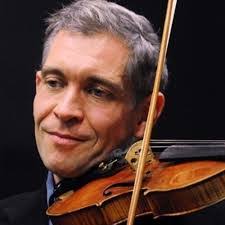 Dara Morales's Instagram, Twitter & Facebook