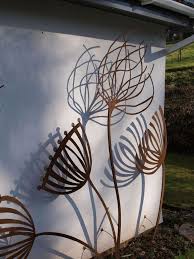 Maybe you would like to learn more about one of these? Grosse Ideen Von Outdoor Metall Dekorationen In Ihrem Minimalistischen Haus Zu V Grosse Ideen Von Outdoor Metall Dek Garden Wall Art Outdoor Wall Art Garden Art