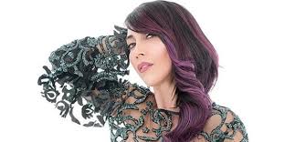 Hande yener bakıcaz albümü hakkında bilgiler nedirkibu.com da! Hande Yener Sehitler Icin Yazilan Sarkiyi Okurken Gozyaslarina Boguldu