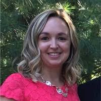 Kelly Strauss's Instagram, Twitter & Facebook