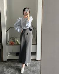 10 cách diện chân váy tinh tế khi dự tiệc cưới