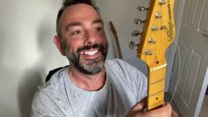 Vintage Guitar (brand) Wilkinson Ez-lock tuners, hmmm this feels like a  faff!!