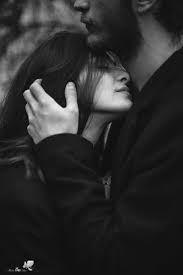 Photography Black And White Love Images Hd Couples In 2020 Couple Photoshoot Poses Love Couple Images Cute Love Couple