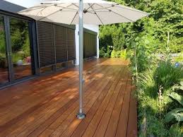 Ipe Terrassendielen Bestellen Bei Holzhandel Deutschland Dauerhaftigkeitsklasse 1 Besonders Hochwertiges Ipe Holz Geri In 2020 Terrassendielen Diele Holz Kaufen